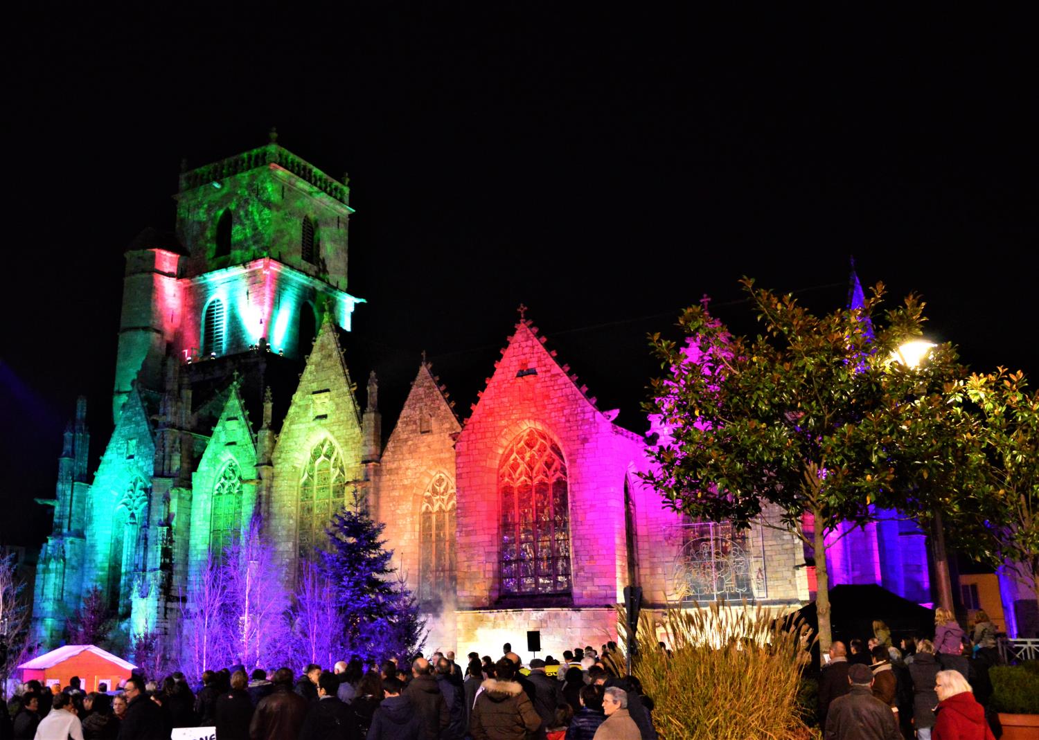 Feu d'artifice -  Mise en lumière Eglise 